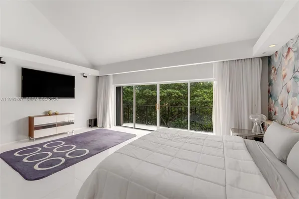 $1,699,000 | 1524 Northeast Quayside Terrace, Unit A4, Miami, FL 33138