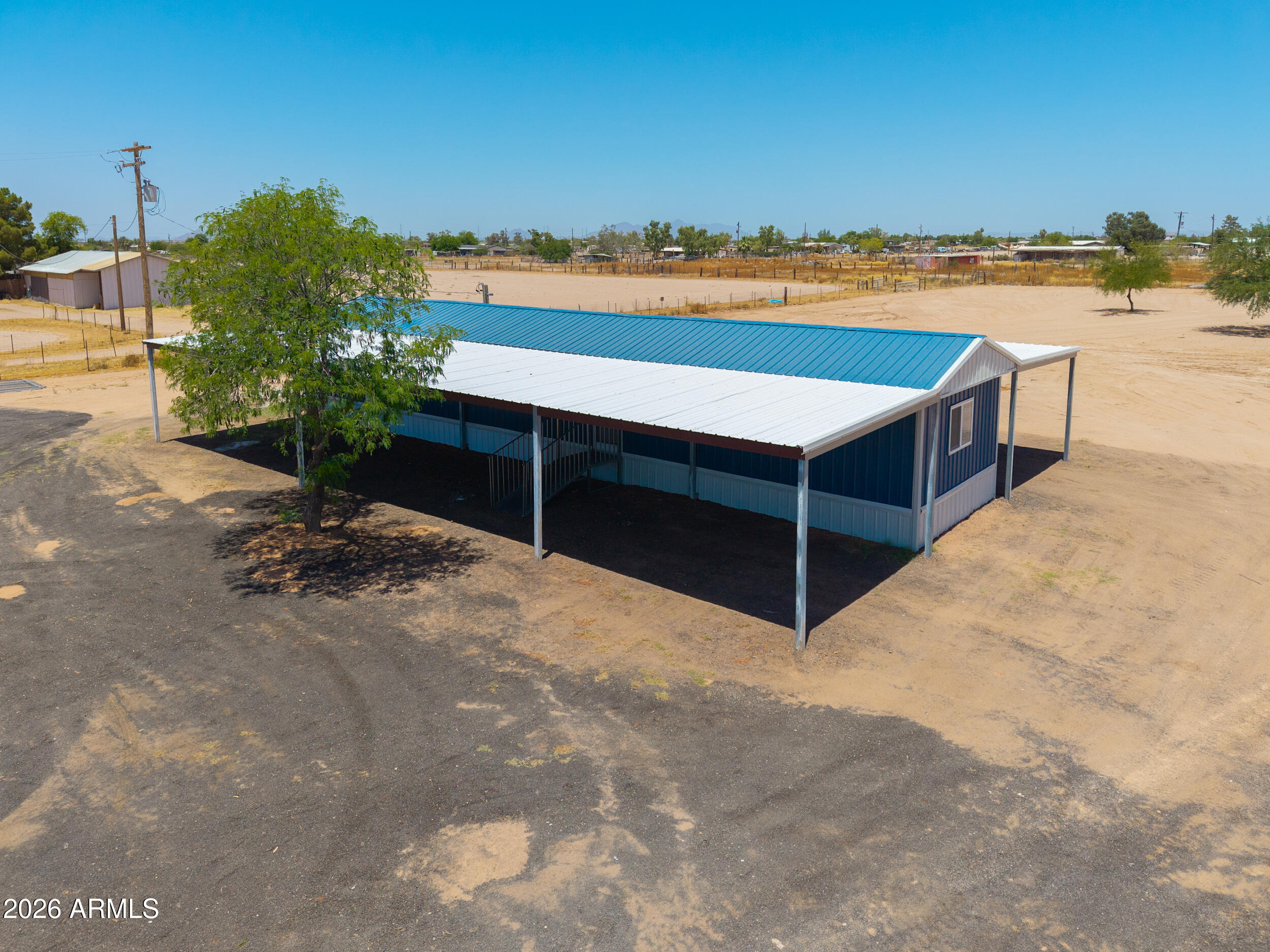 33776 West Siesta Road Stanfield, AZ 85172 - Photo 11 of 54 a view of a terrace with skyline