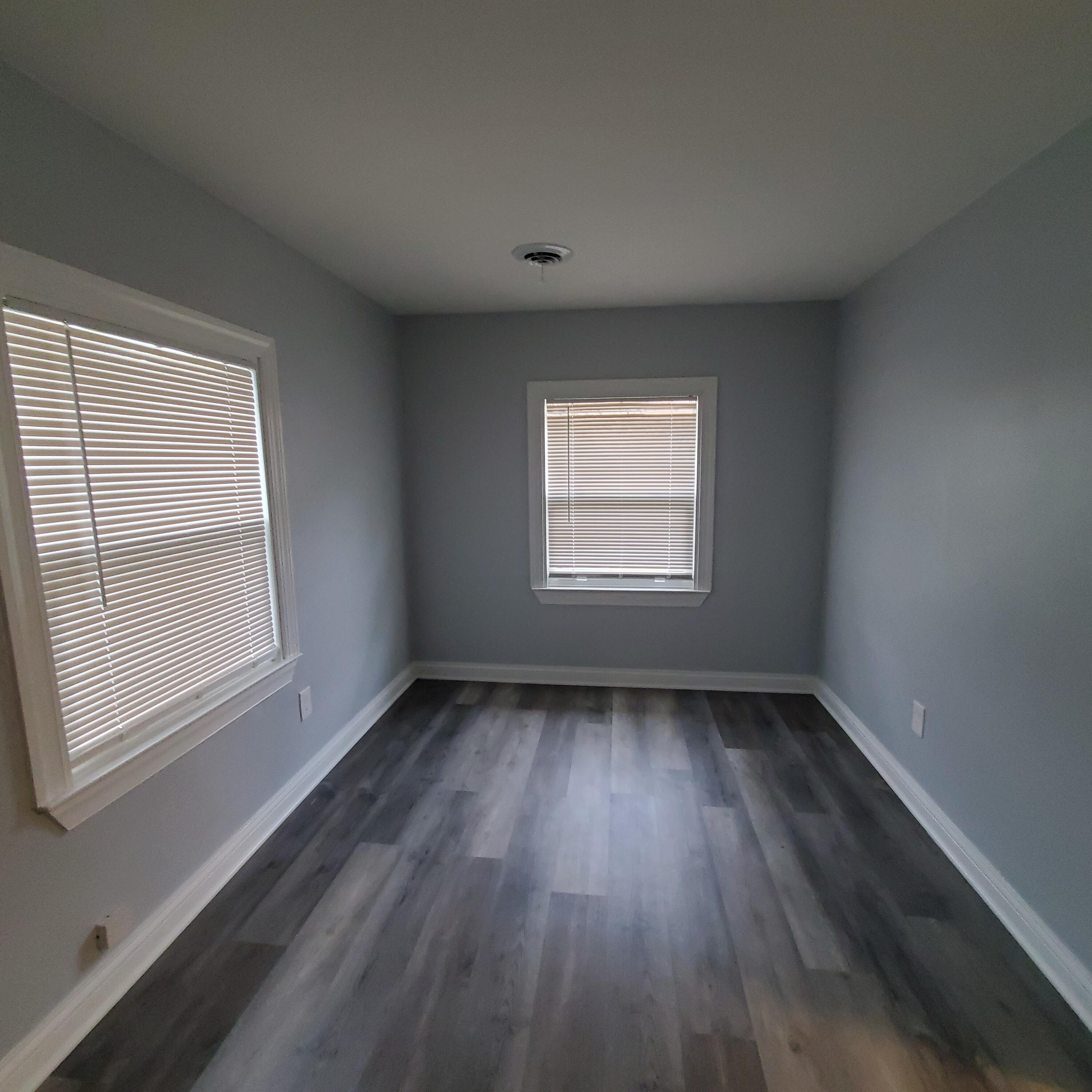 909 College Avenue Racine, WI 53403 - Photo 37 of 44 909 Unit 6(8)