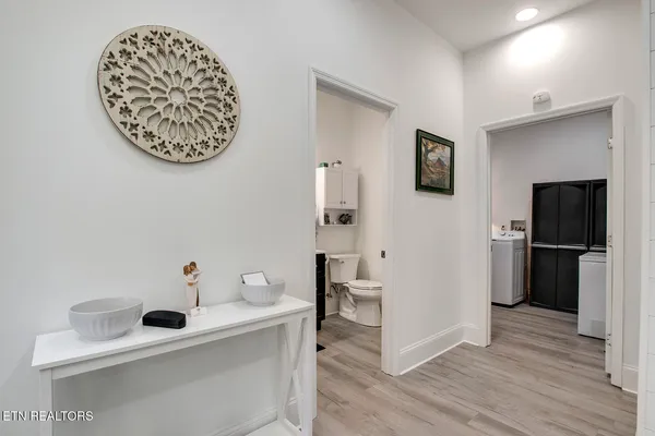 $450,000 | 221 Irwinton Drive, Ten Mile, TN 37880