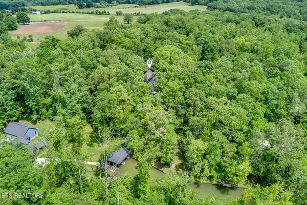 $450,000 | 221 Irwinton Drive, Ten Mile, TN 37880
