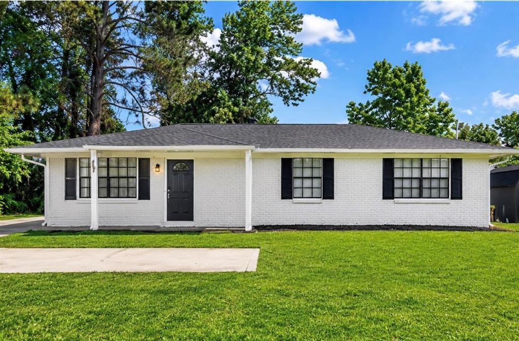 1832 McDonough Road Hampton, GA 30228 - Photo 1 of 23