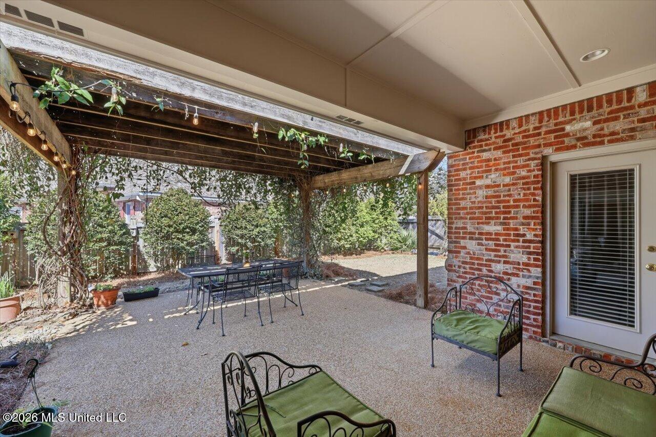 321 Indian Gate Circle Ridgeland, MS 39157 - Photo 27 of 31 24-321 Indian Gate Cir _ Home Tours MS