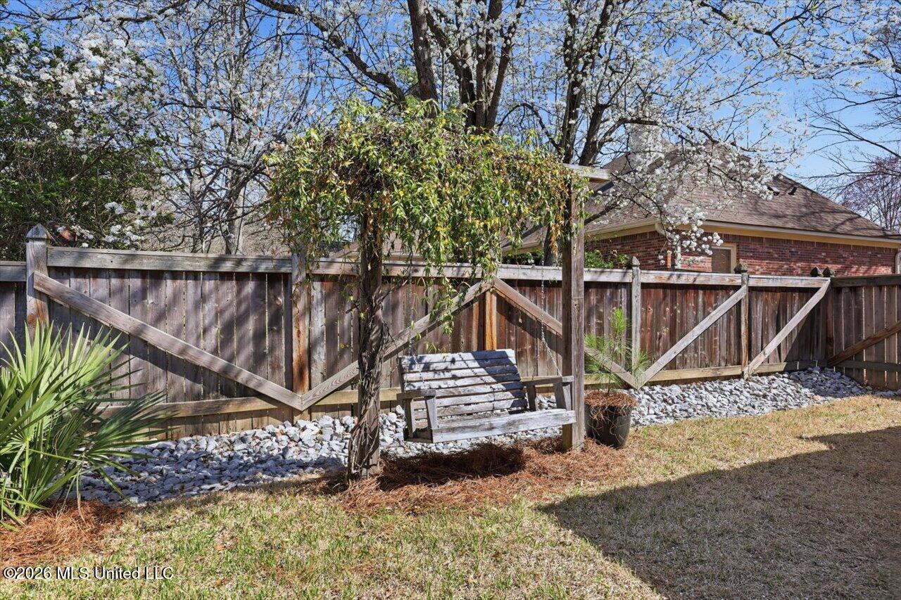 321 Indian Gate Circle Ridgeland, MS 39157 - Photo 29 of 31 26-321 Indian Gate Cir _ Home Tours MS
