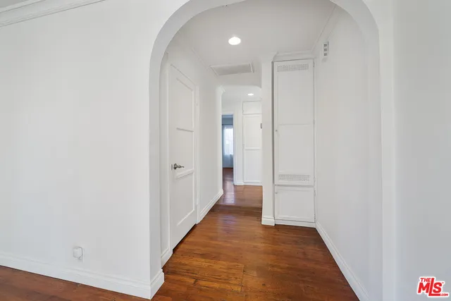 $795,000 | 4516 Walnut Avenue, Long Beach, CA 90807