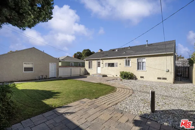 $795,000 | 4516 Walnut Avenue, Long Beach, CA 90807