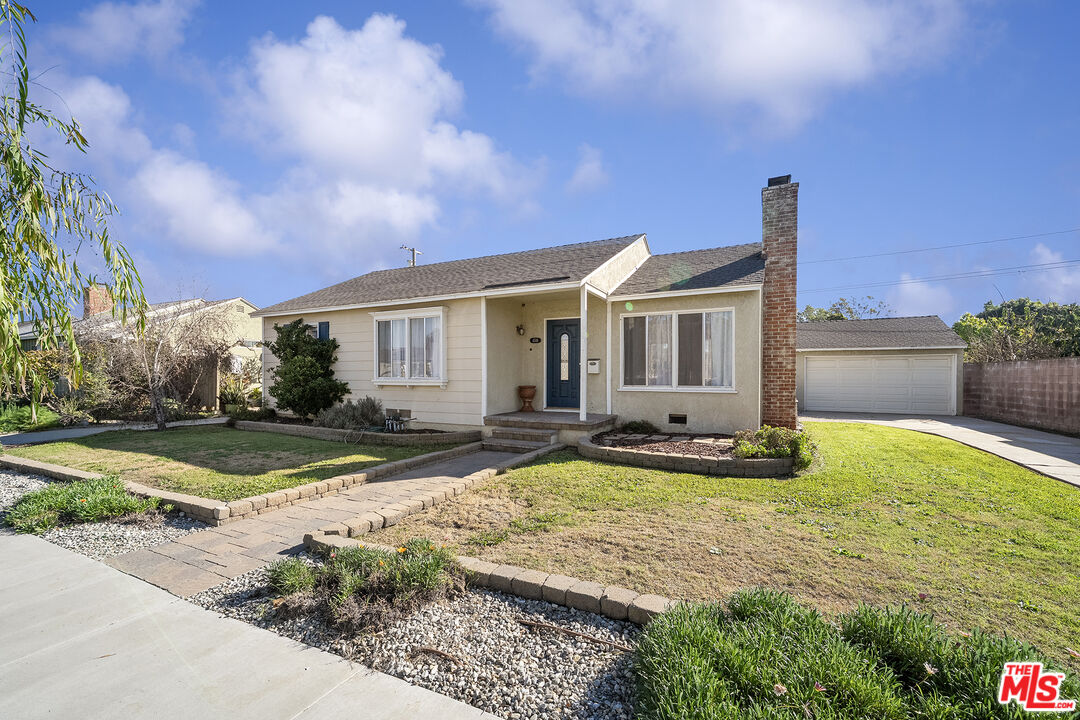 4516 Walnut Avenue Long Beach, CA 90807 - Photo 3 of 35 a view of a house with swimming pool and sitting area