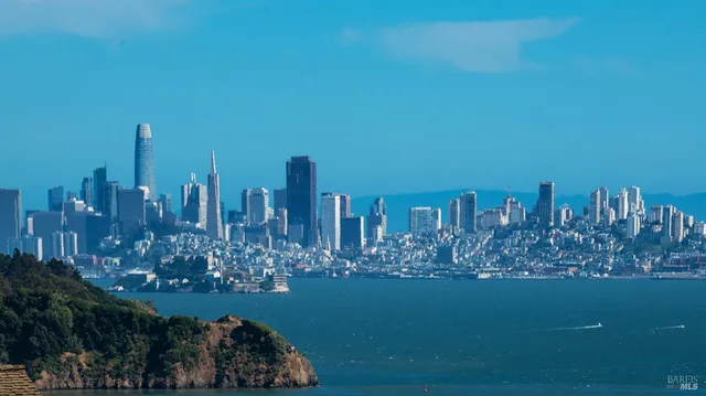 $1,995,000 | 93 Lyford Drive, Tiburon, CA 94920