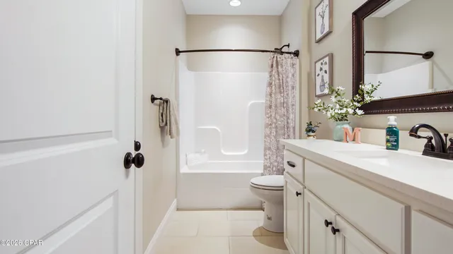 $2,400 | 3825 Cedar Park Drive, Panama City, FL 32404