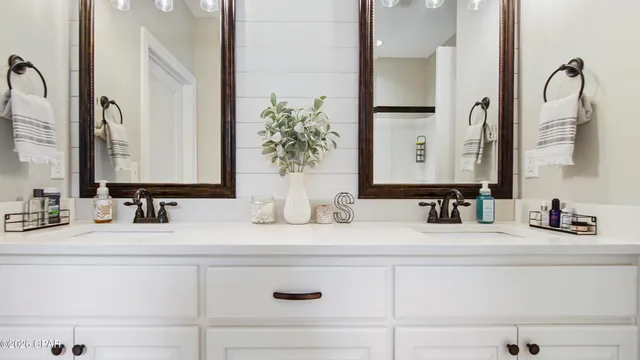 $2,400 | 3825 Cedar Park Drive, Panama City, FL 32404