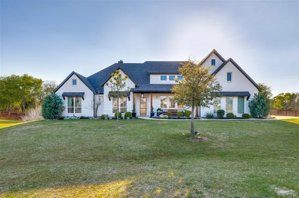 $650,000 | 450 Cobb Lane, Waxahachie, TX 75167