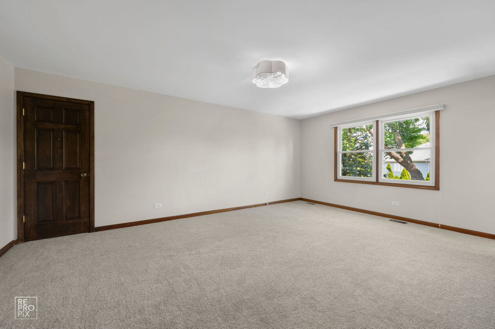 1749 East Bailey Road Naperville, IL 60565 - Photo 19 of 37