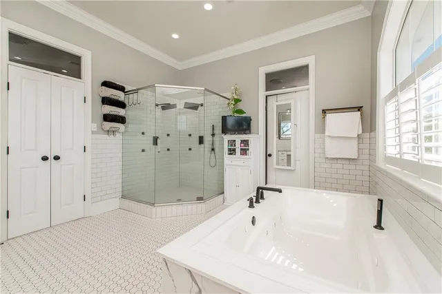 $790,000 | 401 South Chenier Drive, Madisonville, LA 70447