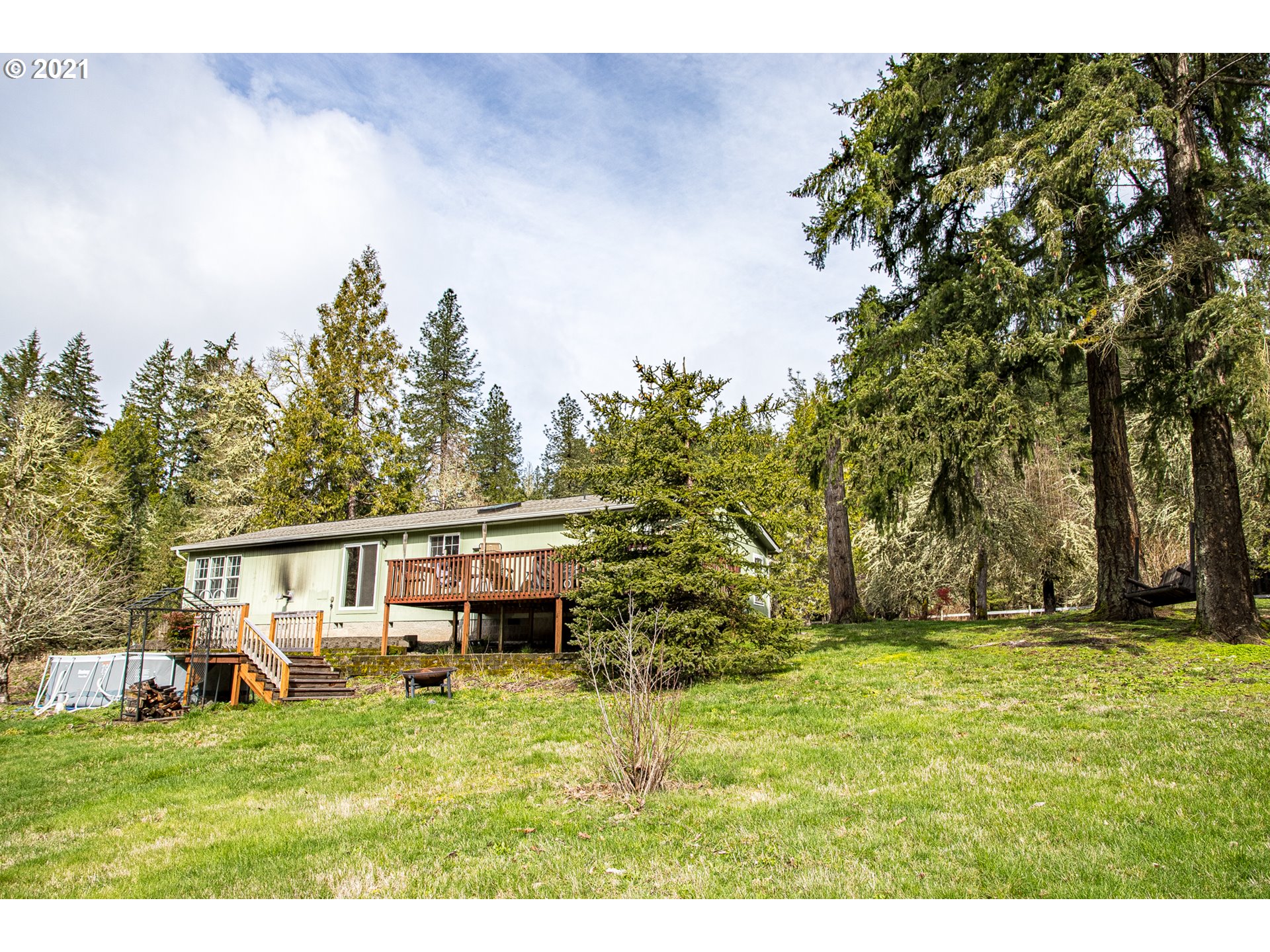 29270 Fox Hollow Road Eugene, OR 97405 - Photo 25 of 27 Gallery Image 25