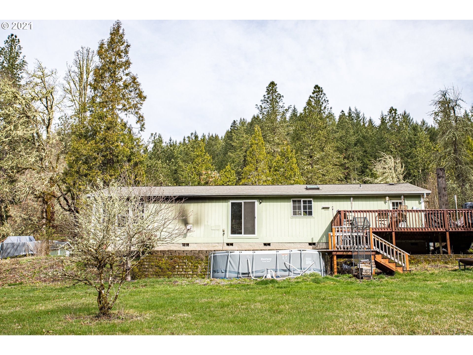 29270 Fox Hollow Road Eugene, OR 97405 - Photo 26 of 27 Gallery Image 26