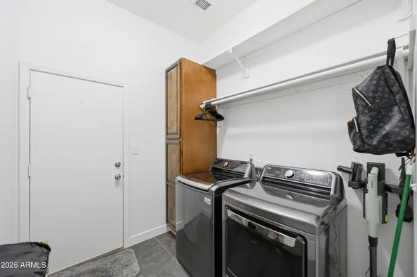 $640,000 | 221 East Appaloosa Court, Gilbert, AZ 85296