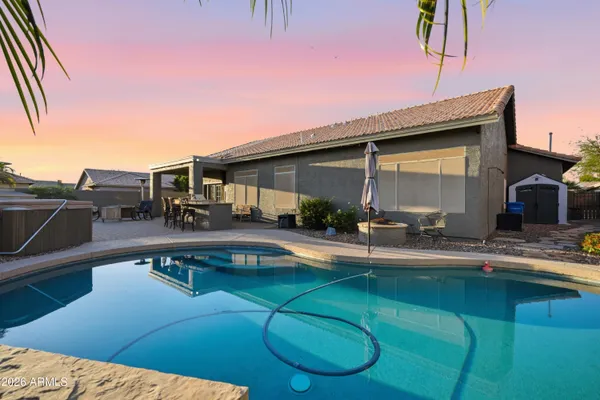 $634,900 | 221 East Appaloosa Court, Gilbert, AZ 85296