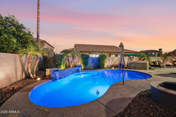 $634,900 | 221 East Appaloosa Court, Gilbert, AZ 85296