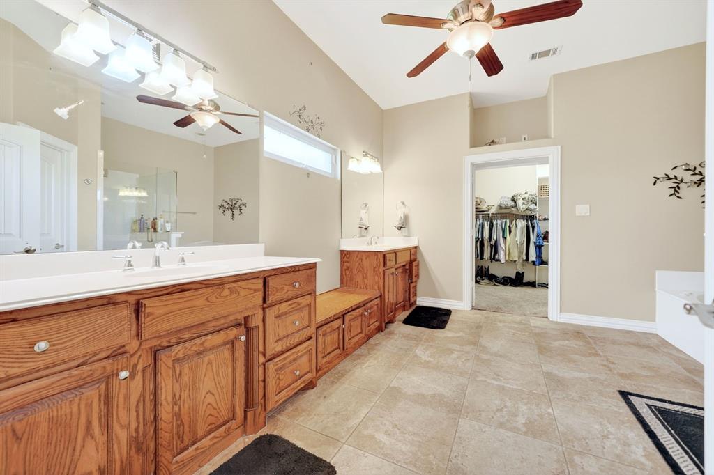 16810 Valley View Forney, TX 75126 - Photo 32 of 40