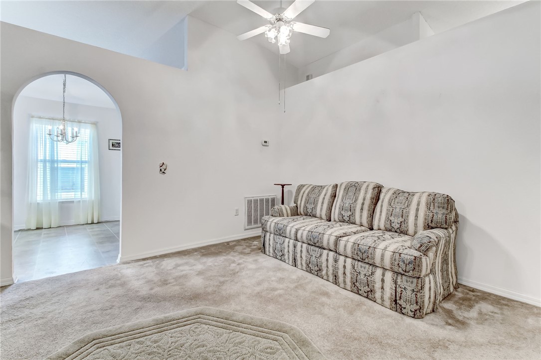 76304 Longleaf Loop Yulee, FL 32097 - Photo 4 of 21 Gallery Image 4