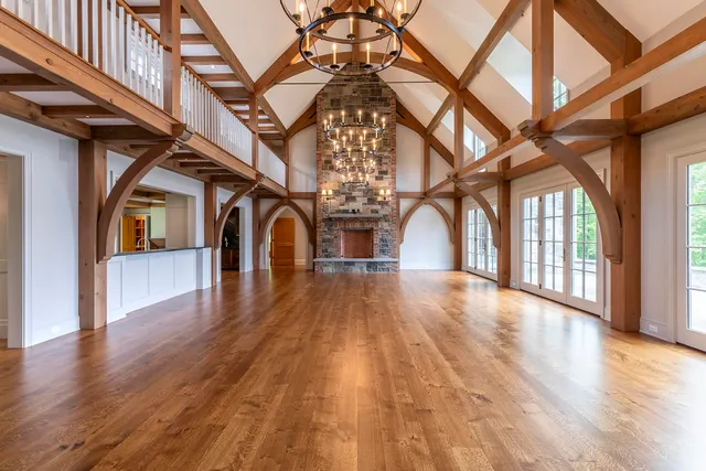 $10,300,000 | 551 W Fields, Manchester, VT 05255