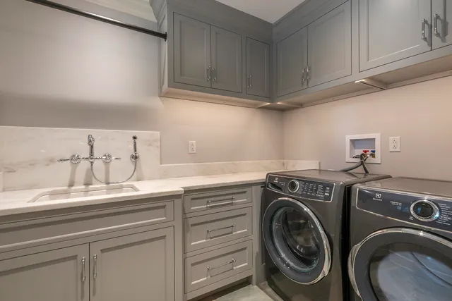 $10,300,000 | 551 W Fields, Manchester, VT 05255