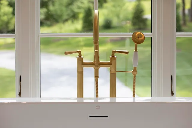 $10,300,000 | 551 W Fields, Manchester, VT 05255