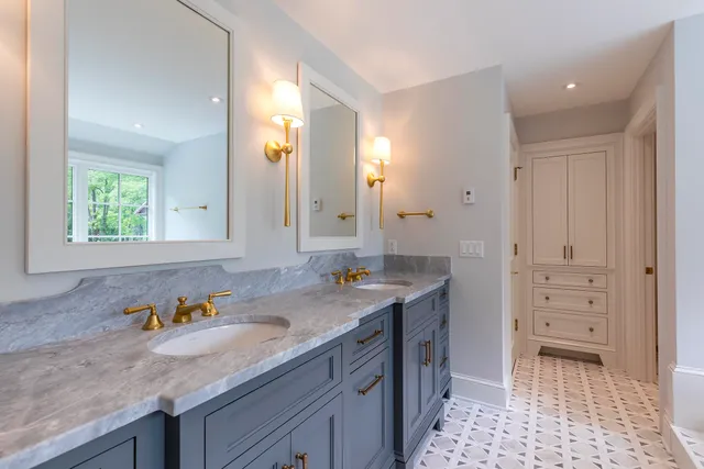 $10,300,000 | 551 W Fields, Manchester, VT 05255