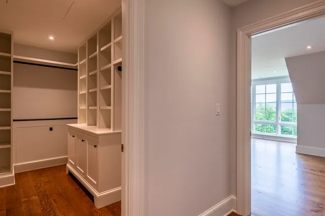 $10,300,000 | 551 W Fields, Manchester, VT 05255