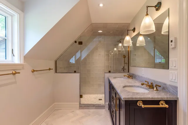 $10,300,000 | 551 W Fields, Manchester, VT 05255