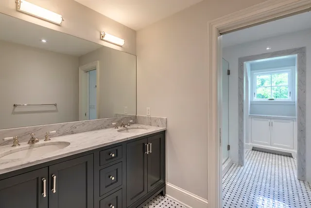 $10,300,000 | 551 W Fields, Manchester, VT 05255