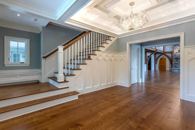 $10,300,000 | 551 W Fields, Manchester, VT 05255