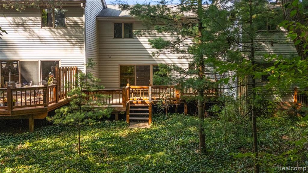 6583 Ridgeview Drive Clarkston, MI 48346 - Photo 6 of 65