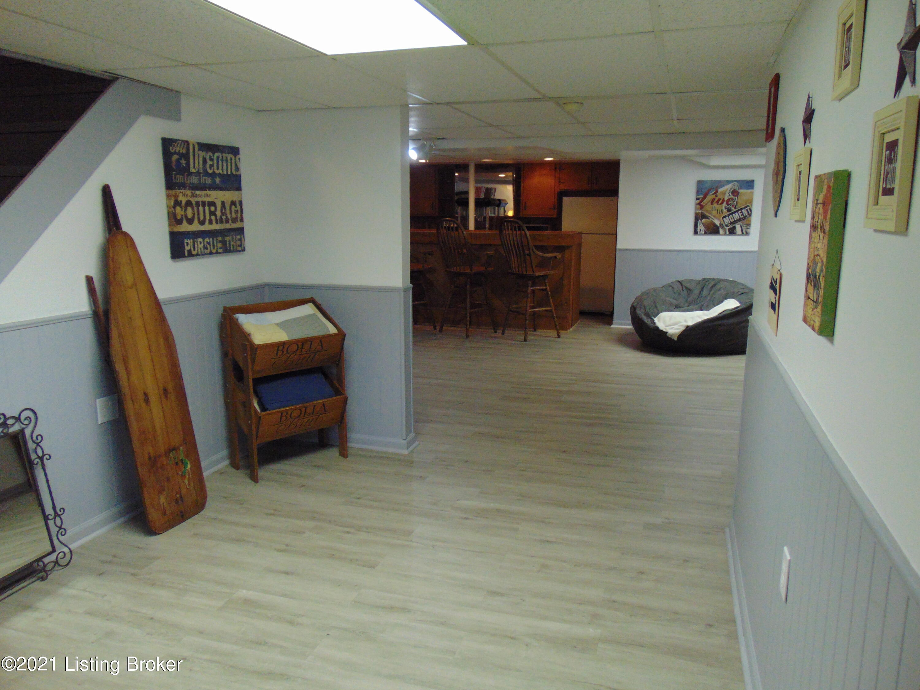 11600 Deering Road Louisville, KY 40272 - Photo 27 of 46 DSC04226