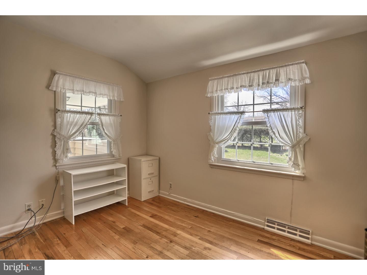 1753 York Road Wyomissing, PA 19610 - Photo 19 of 25 Gallery Image 19