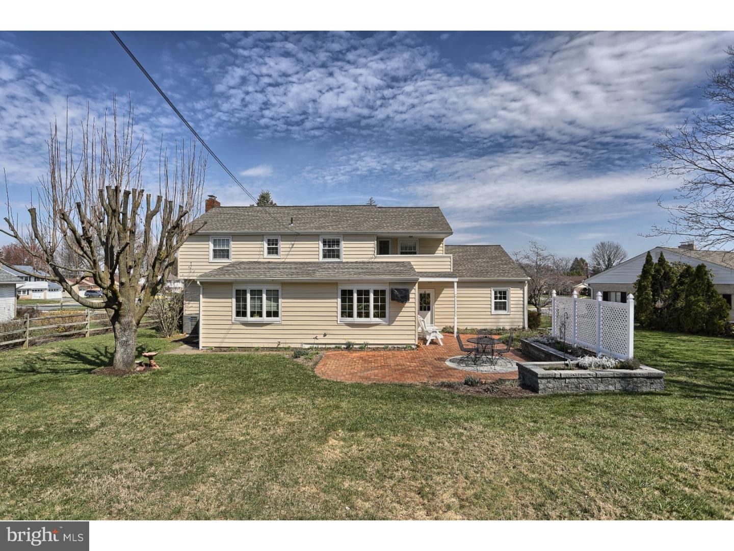 1753 York Road Wyomissing, PA 19610 - Photo 4 of 25 Gallery Image 4