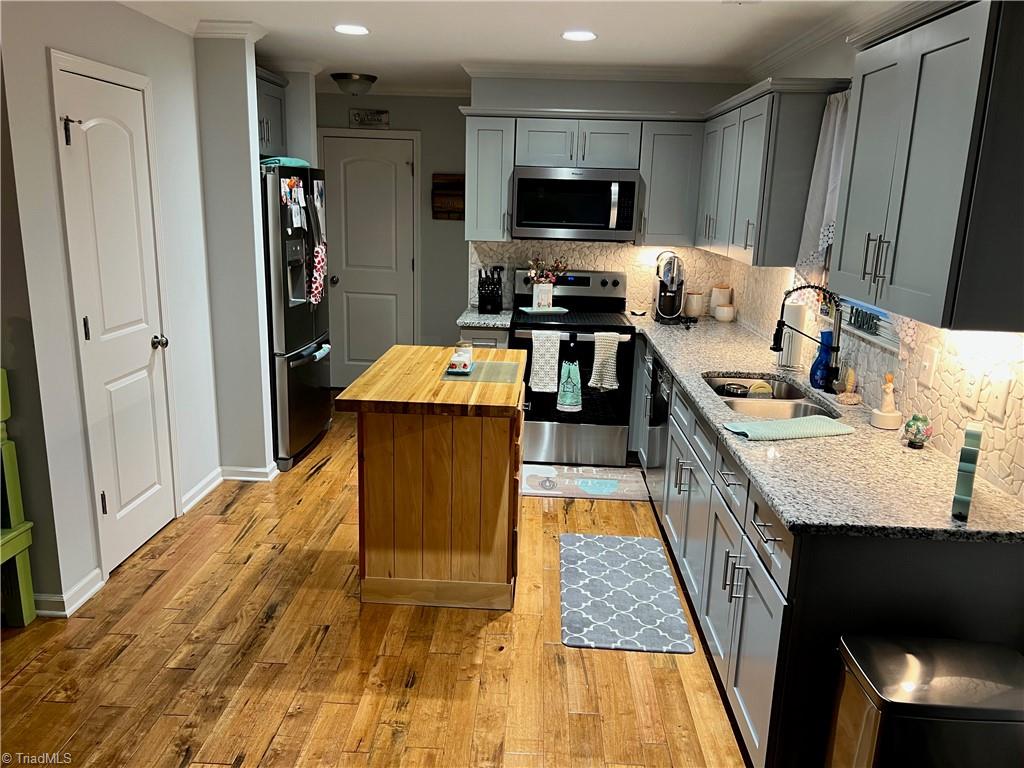 160 Tilly Road Madison, NC 27025 - Photo 4 of 21