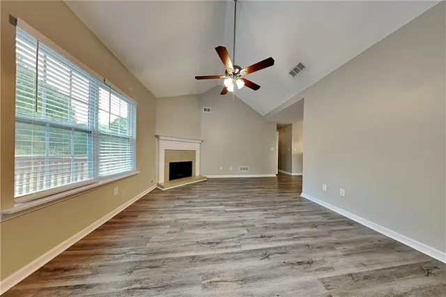 $1,995 | 450 Aristocrat Drive Southwest, Loganville, GA 30052