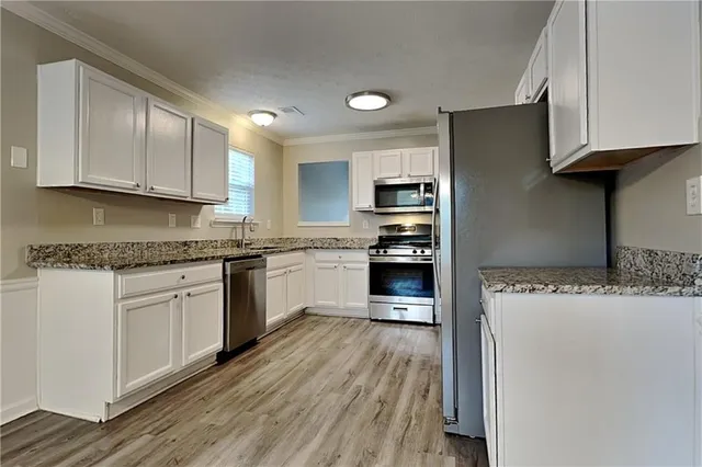 $1,995 | 450 Aristocrat Drive Southwest, Loganville, GA 30052