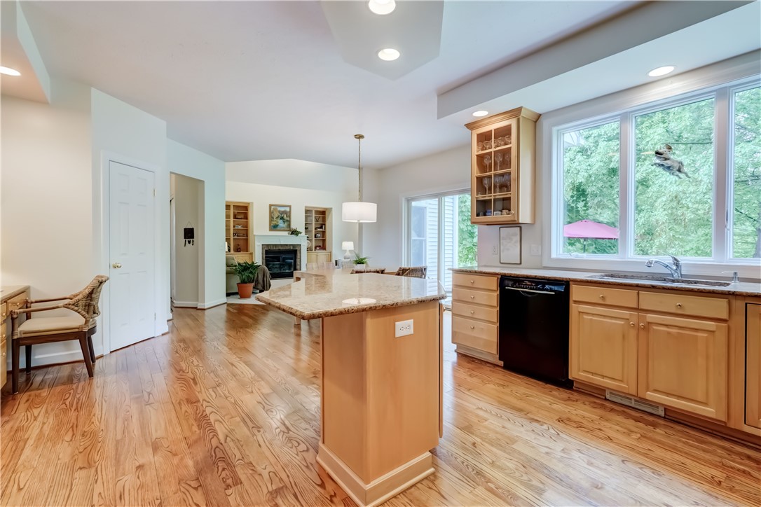 863 Rolins Run Webster, NY 14580 - Photo 21 of 50