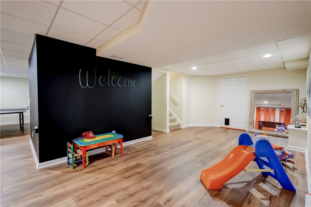 863 Rolins Run Webster, NY 14580 - Photo 48 of 50