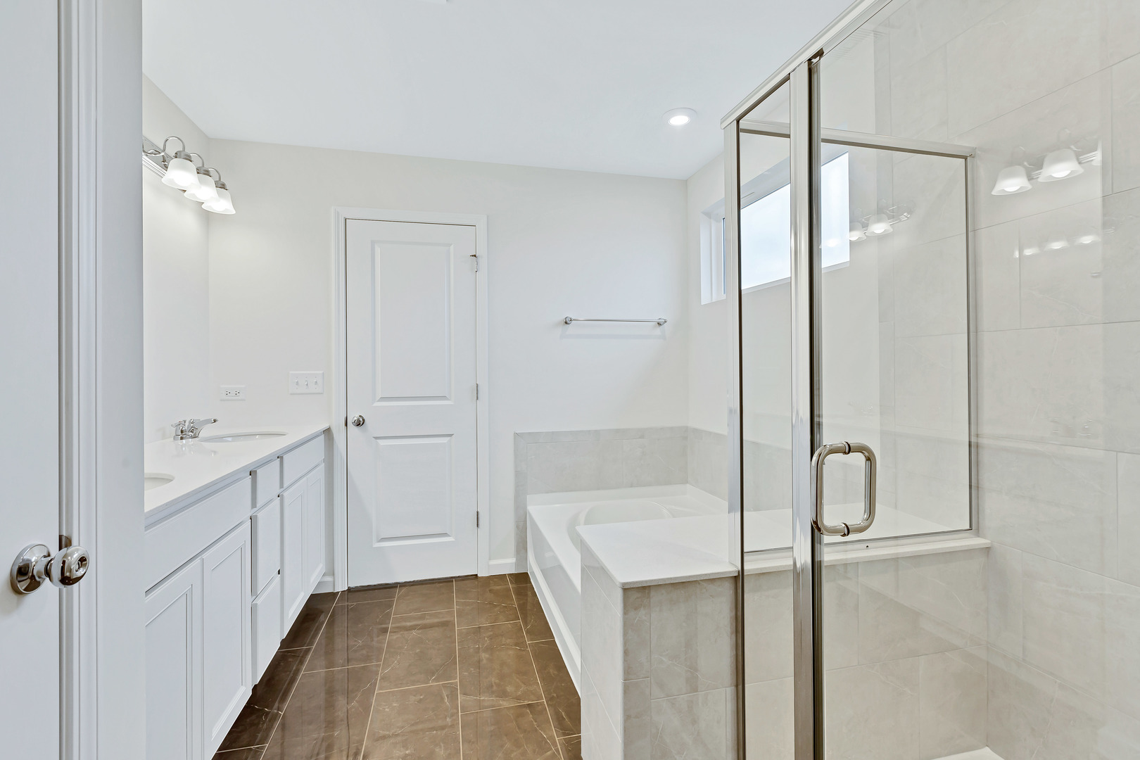 2120 Schmitt Circle Algonquin, IL 60102 - Photo 23 of 24 a bathroom with a shower and a tub