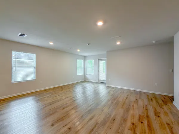 $3,200 | 1962 Chickadee Way, Tallahassee, FL 32311