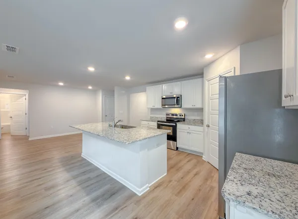 $3,200 | 1962 Chickadee Way, Tallahassee, FL 32311