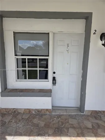 $1,700 | 1945 Northwest 24th Court, Unit 2, Miami, FL 33125