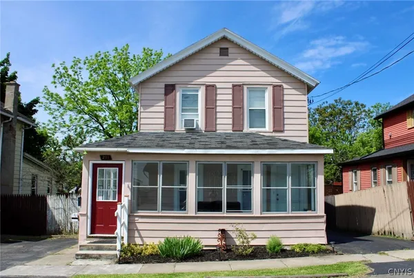 $175,000 | 211 Pharis Street, Syracuse, NY 13204