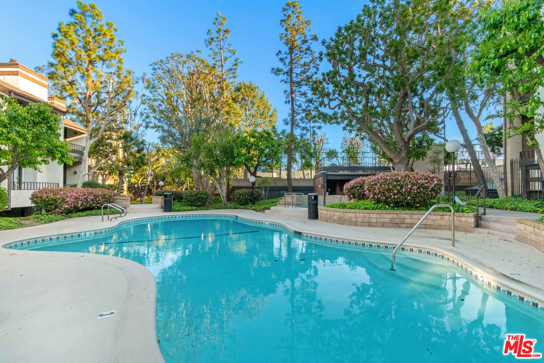 8675 Falmouth Avenue, Unit 323 Playa del Rey, CA 90293 - Photo 32 of 35