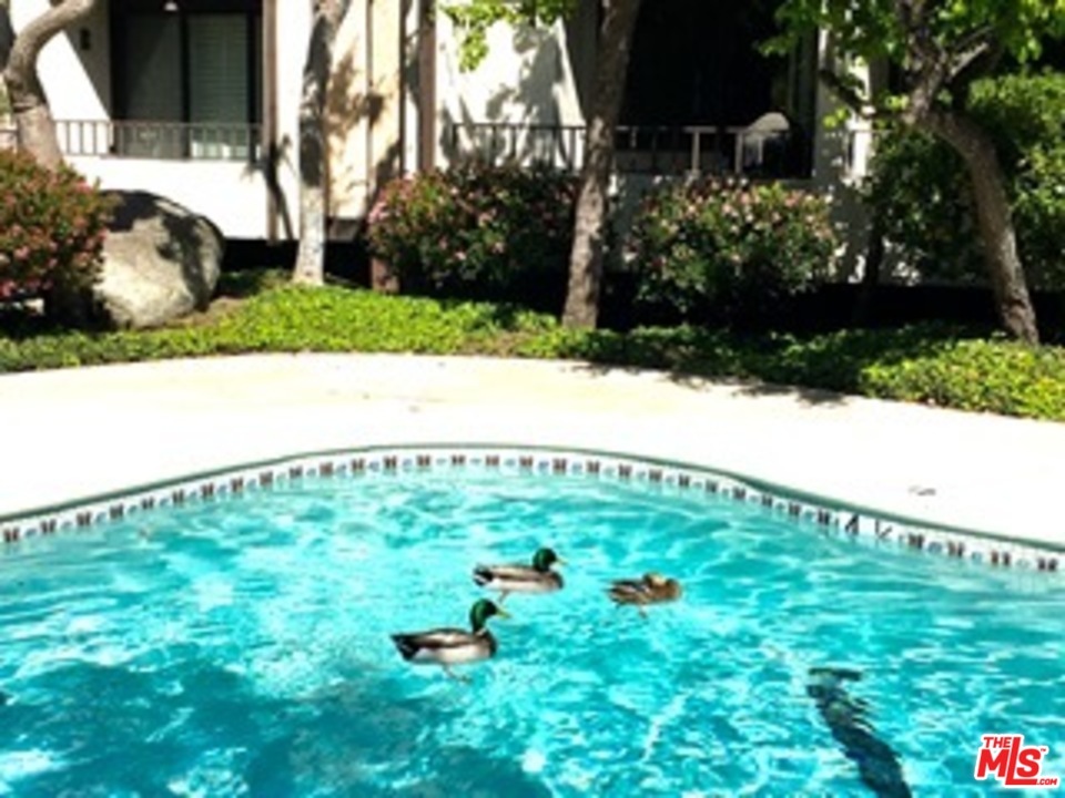 8675 Falmouth Avenue, Unit 323 Playa del Rey, CA 90293 - Photo 33 of 35