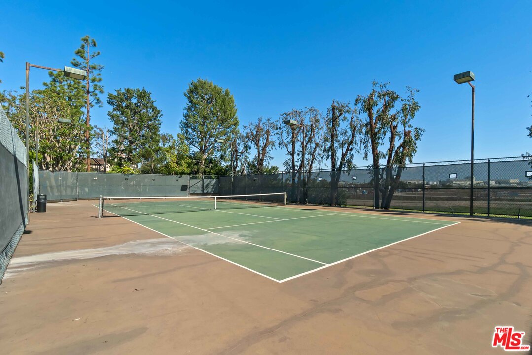 8675 Falmouth Avenue, Unit 323 Playa del Rey, CA 90293 - Photo 34 of 35