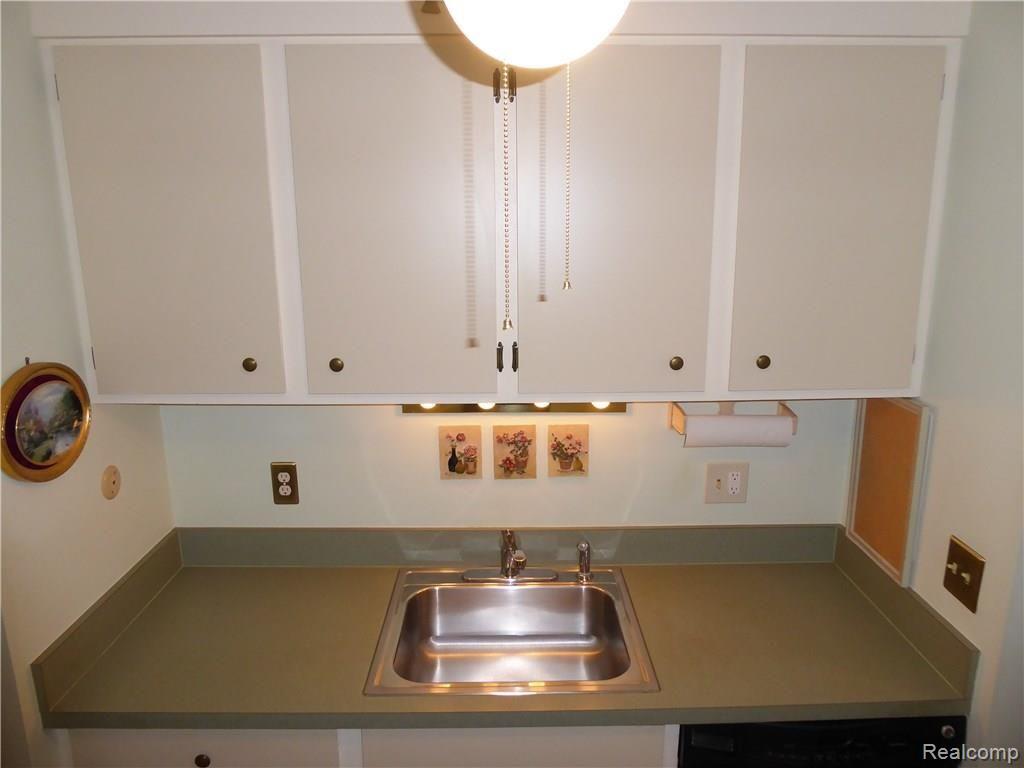 1199 South Sheldon Road, Unit L86 Plymouth, MI 48170 - Photo 14 of 38 Dishwasher-1.jpg